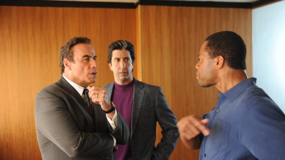 Slavného advokáta hraje v sérii American Crime Story: Lid versus O. J. Simpson John Travolta.
